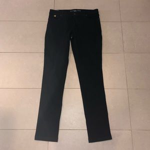 BLACK SECOND YOGA JEANS